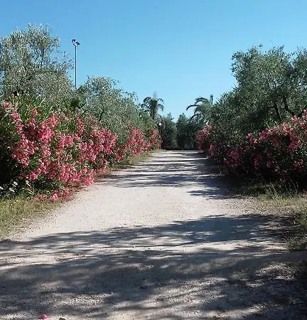 مزرعة للإقامة Agriturismo Le Vedute *